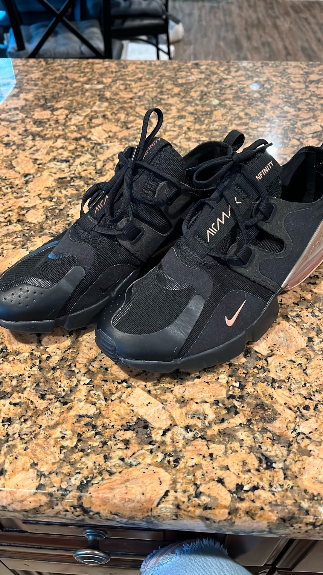 Gently Worn Air max Size 10