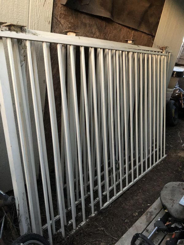 sections 4 ft 11 in x 7ft 9 inc 7ft7 x4 8ft 1x4. 150each