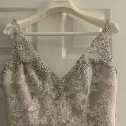 BRAND NEW WEDDING DRESS Size 12