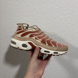 Nike Airmax Plus Women’s