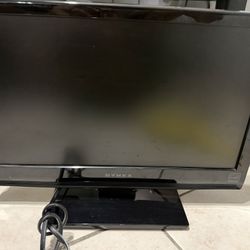 DYNEX 19” TV 