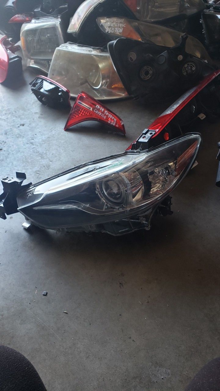 Mazda 6 left headlight