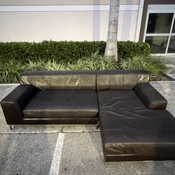 Beautiful Brown Ikea Sofa Couch L Shape Sectional Living Room Modern Contemporary Leather 