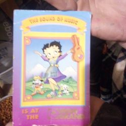 Betty Boop Collectors Postcard  