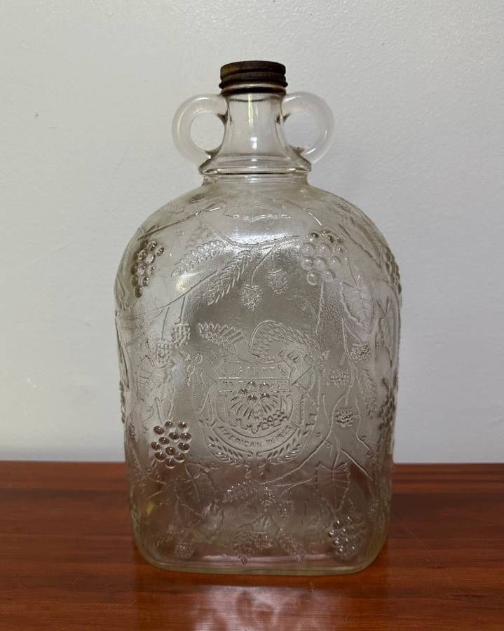 Vintage Garretts American Wines Embossed Clear Glass Collectible Gallon Bottle Jug