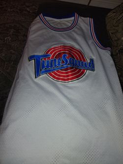 tune squad/ lola bunny jersey/ space jam