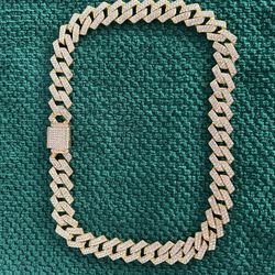 Iced Bussdown Cuban Link Chain