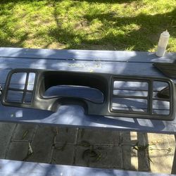 Chevy bezel 99-02