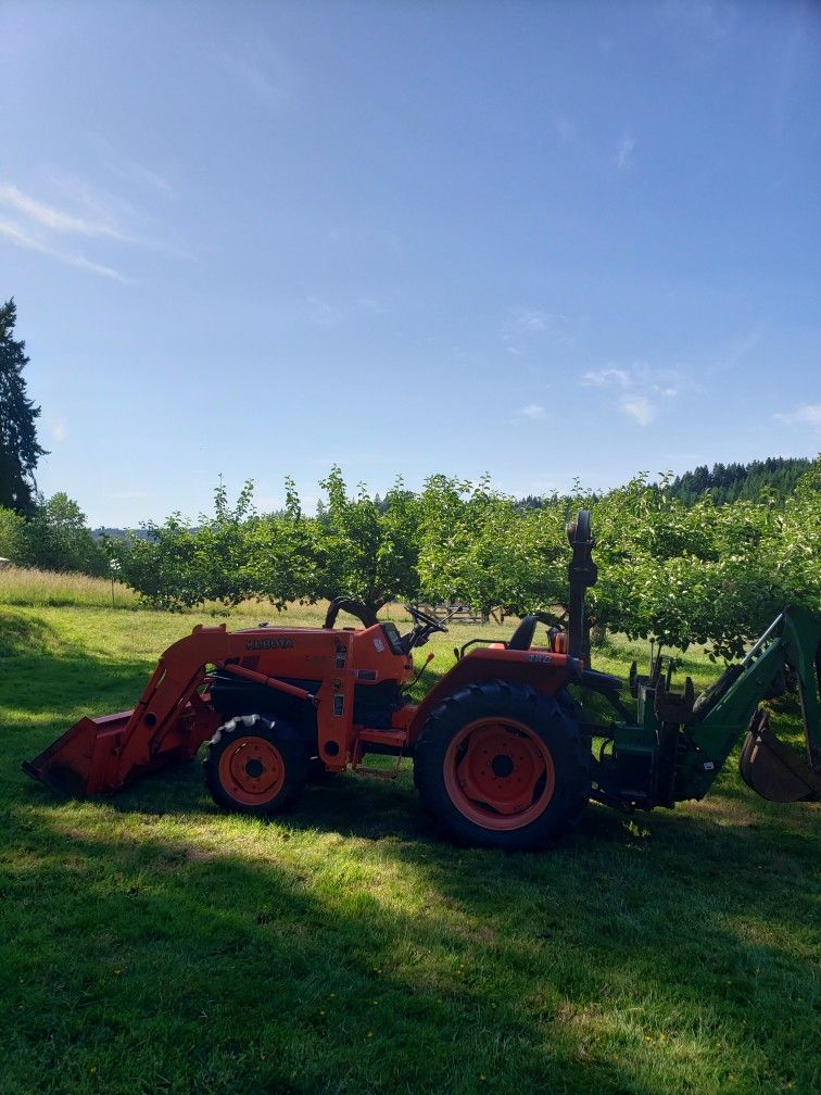Kubota L3400