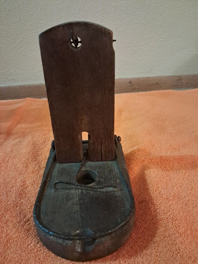 Antique Mouse Trap
