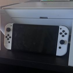 Nintendo Switch OLED Model W/ Games 