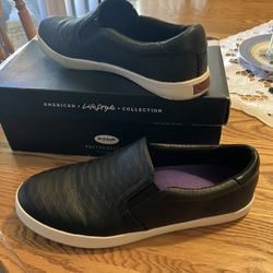 Woman’s  Madison Slip-Ons. Size 91/2. New! 
