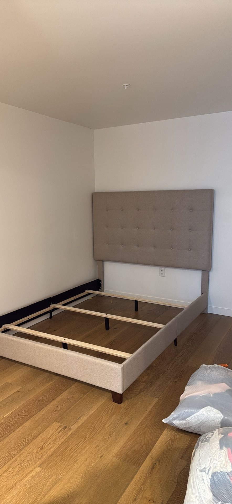 Ashley Furniture Queen Bed Frame