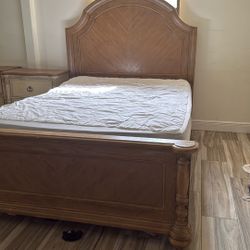 Queen Bed Frame 