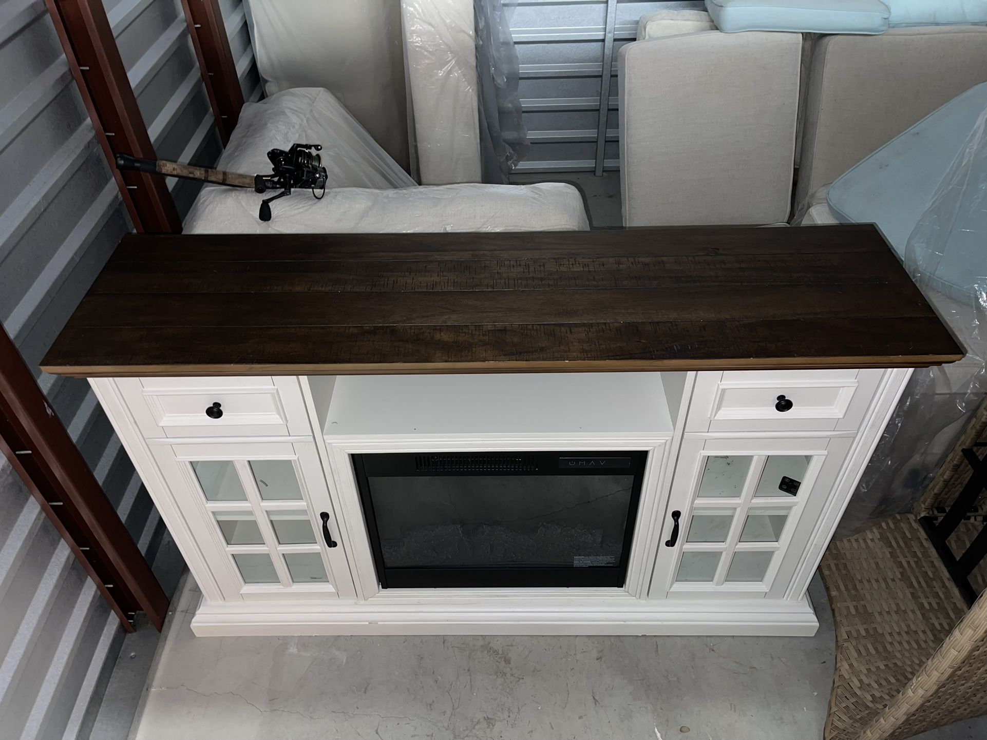 Tv Stand 