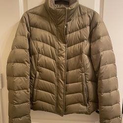 Eddie Bauer puffer Jacket