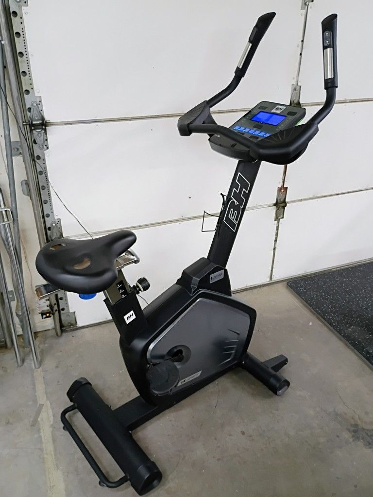 BH LK500Ui Series Exercise Bike 