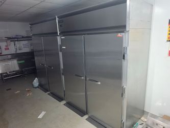 Restaurant CONTINENTAL FRIDGES. PRACTICALLY BRAND NEW these are big everything works perfectly need GONE ASAP!!