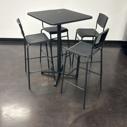 Bar Table  With Stools