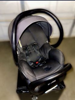 Maxi-Cosi car seat