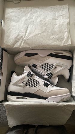Mens Jordan 4s