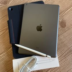 Apple iPad 7th Generation 128GB With Logitech Keyboard and Pencil