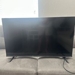 32 Inch TV Hisense Roku 