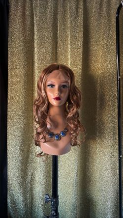 Beautiful synthetic wig wavy 🩷