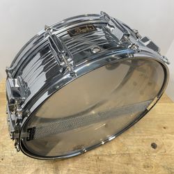 Vintage Pearl 5x14 Brass Snare Drum