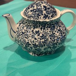 Teapot Blue Flowered