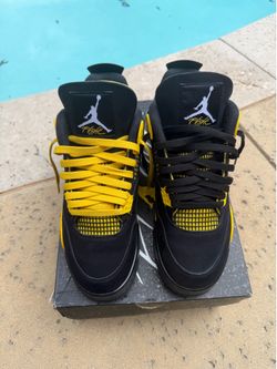 Jordan 4s Yellow Thunder