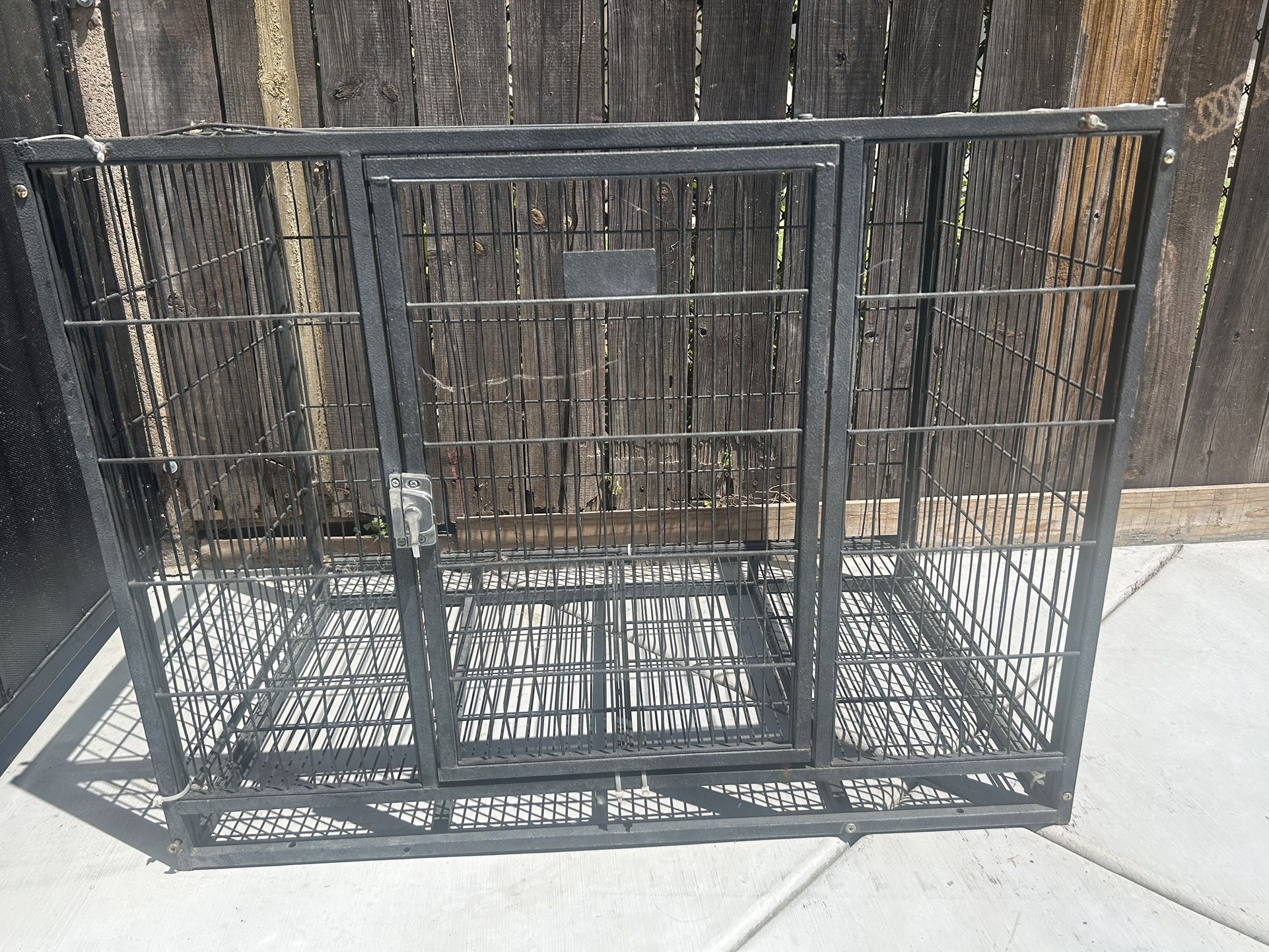 DOG CRATE