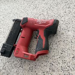 Milwaukee M12 Pin Nailer For Parts