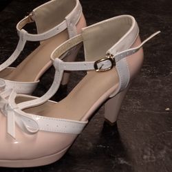 $30 Plastic Rockabilly New Pink And White Heels