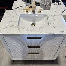 Bathroom Vanity 36”