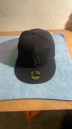 New York Fitted Hat 71/4 Never Worn$25obo