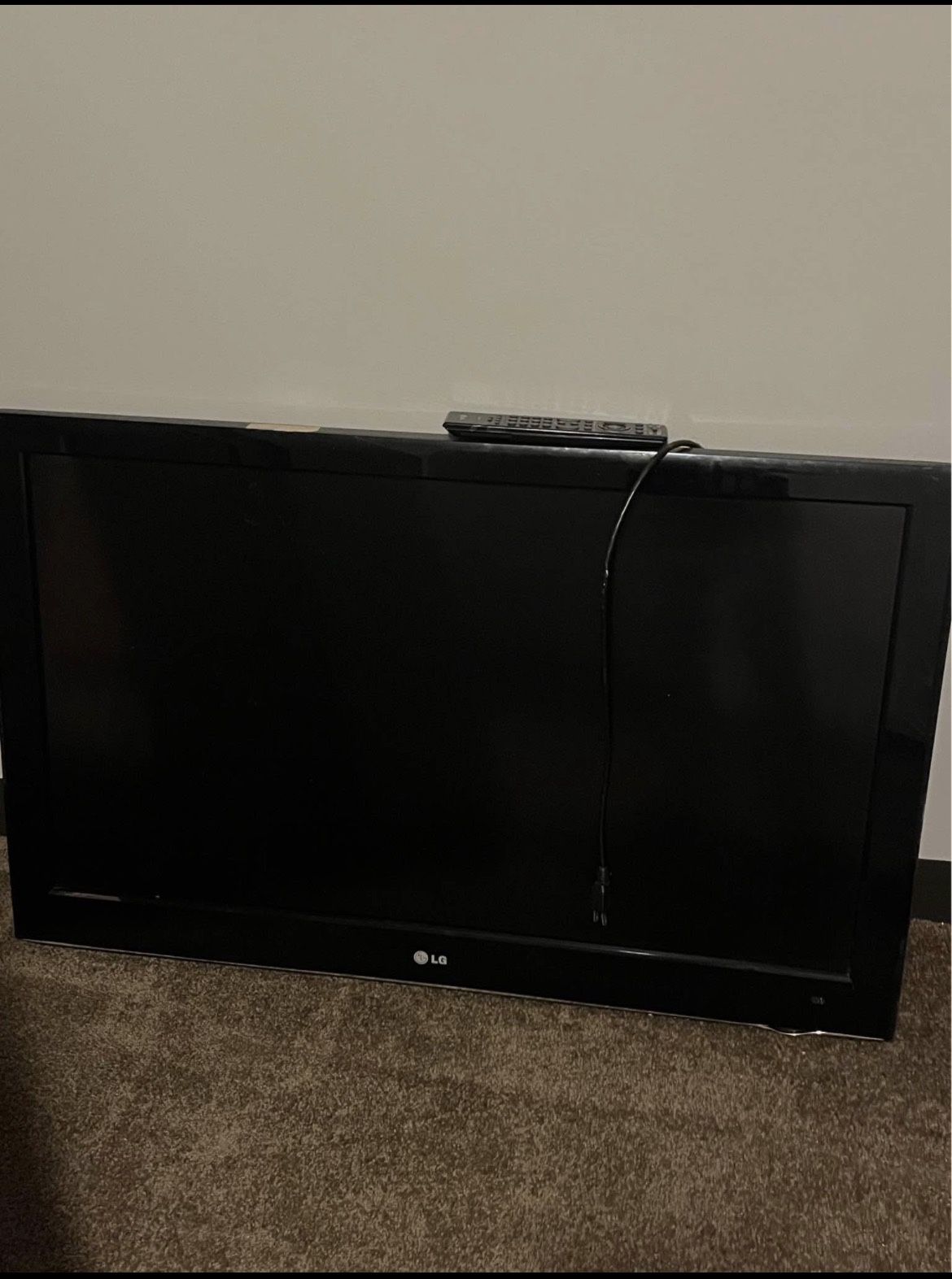 LG 55”