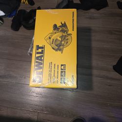 Dewalt saw