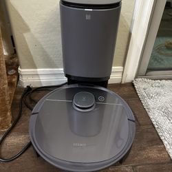 ECOVACS Robotics - DEEBOT T8+ Vacuum & Mop Robot