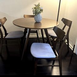 Round Wood Dining Table + 4 Chairs (Mid-Century Style)