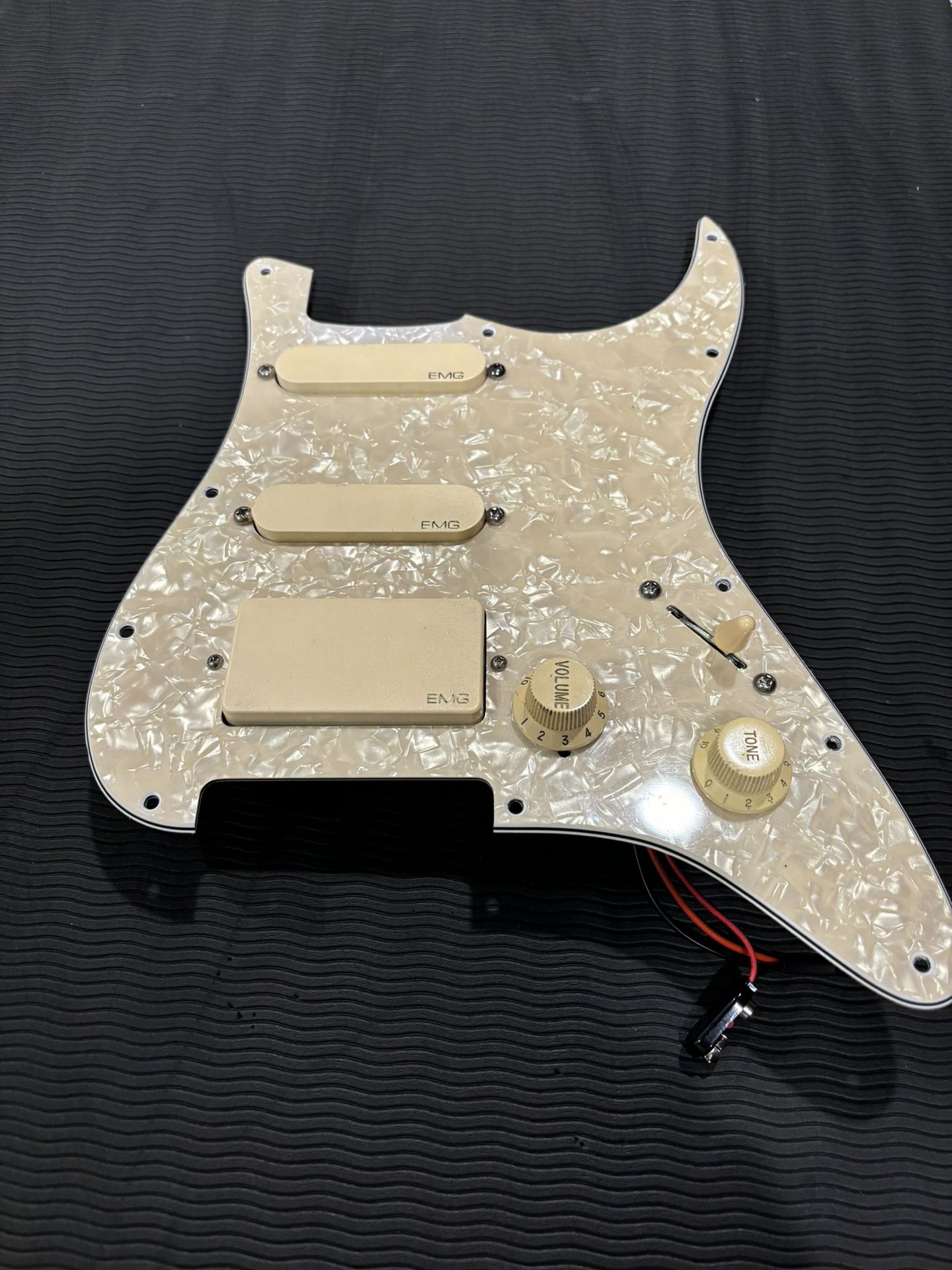 EMG Pickups SA, SA, 85