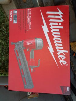 Nueva en su caja ,,sin abrir