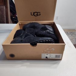 Ugg's 