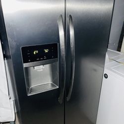 Frigidaire Stainless Steel Refrigerator 33 Wide 