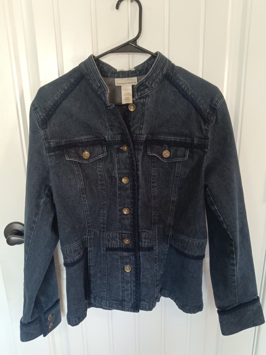 Woman's Jean Jacket