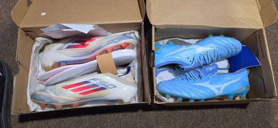 Mizuno Morelia neo 4 beta ELITE and Adidas F50 laceless ELITE