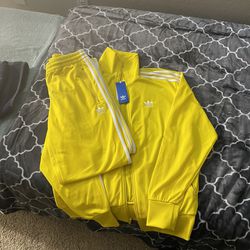 Spit out accept Staircase Adidas Yellow Firebird Tracksuit for Sale in Fremont, CA - OfferUp