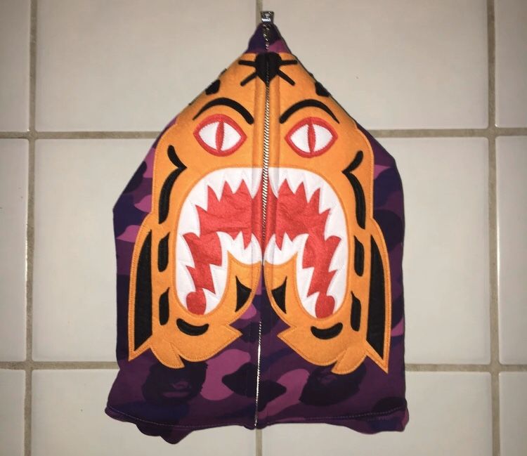 BAPE PURPLE TIGER HOODIE SZ M