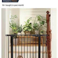 Cumbor Fits Between 29.7-40.6" Baby Gate Pet for Stairs Black Metal Pressure Mounted New In Box 