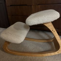 Kneeling Chair